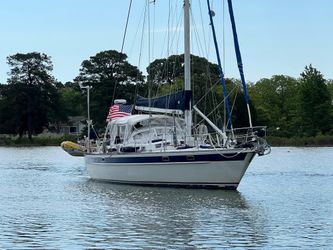53' Pearson 1985 Yacht For Sale